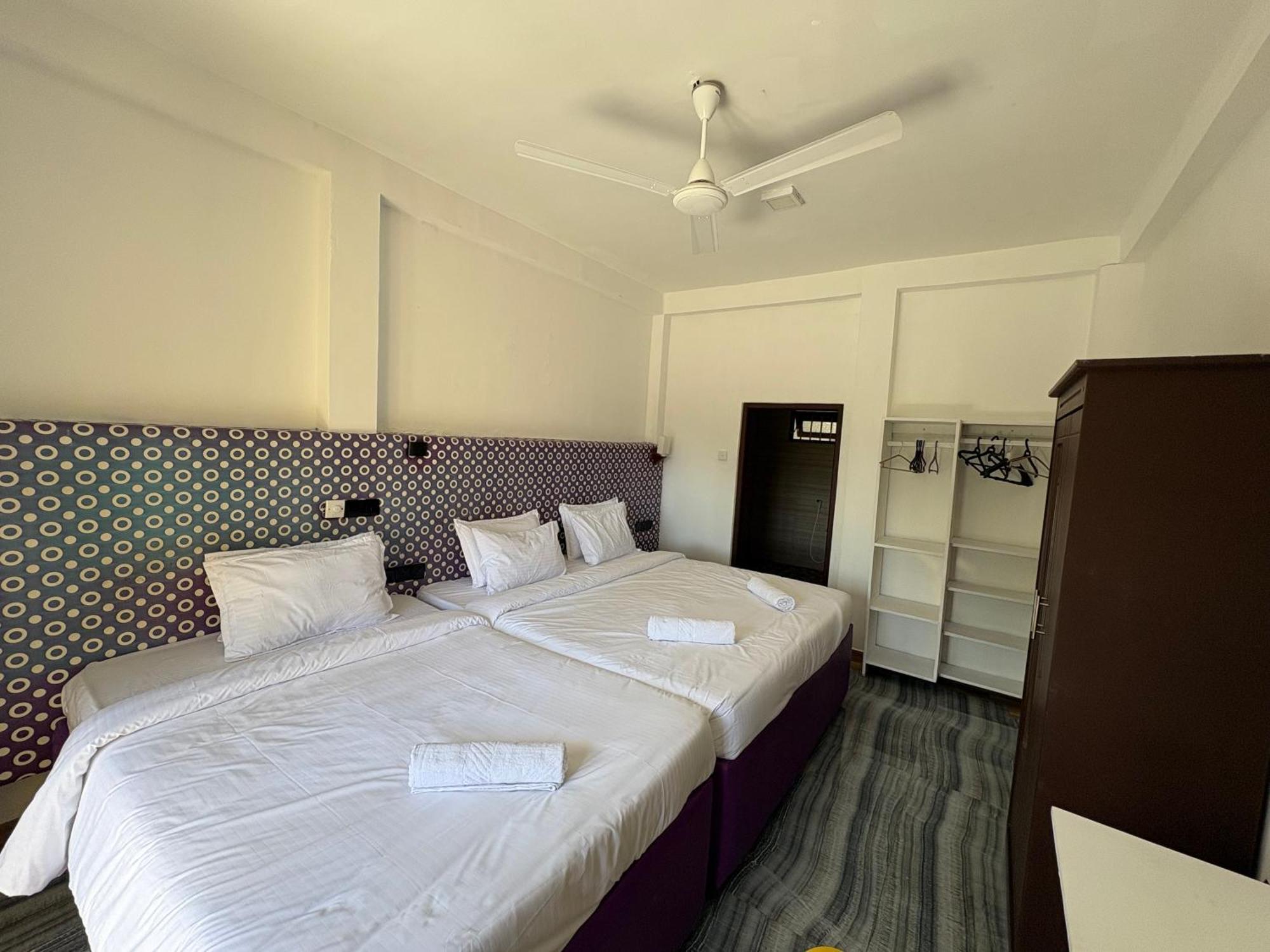 Wake N Flow, Weligama Exterior photo